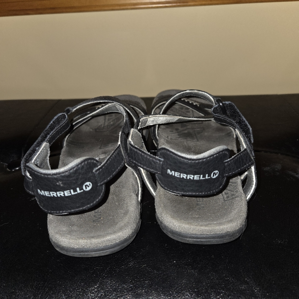 Merrell Sandals - Picture 2 of 3